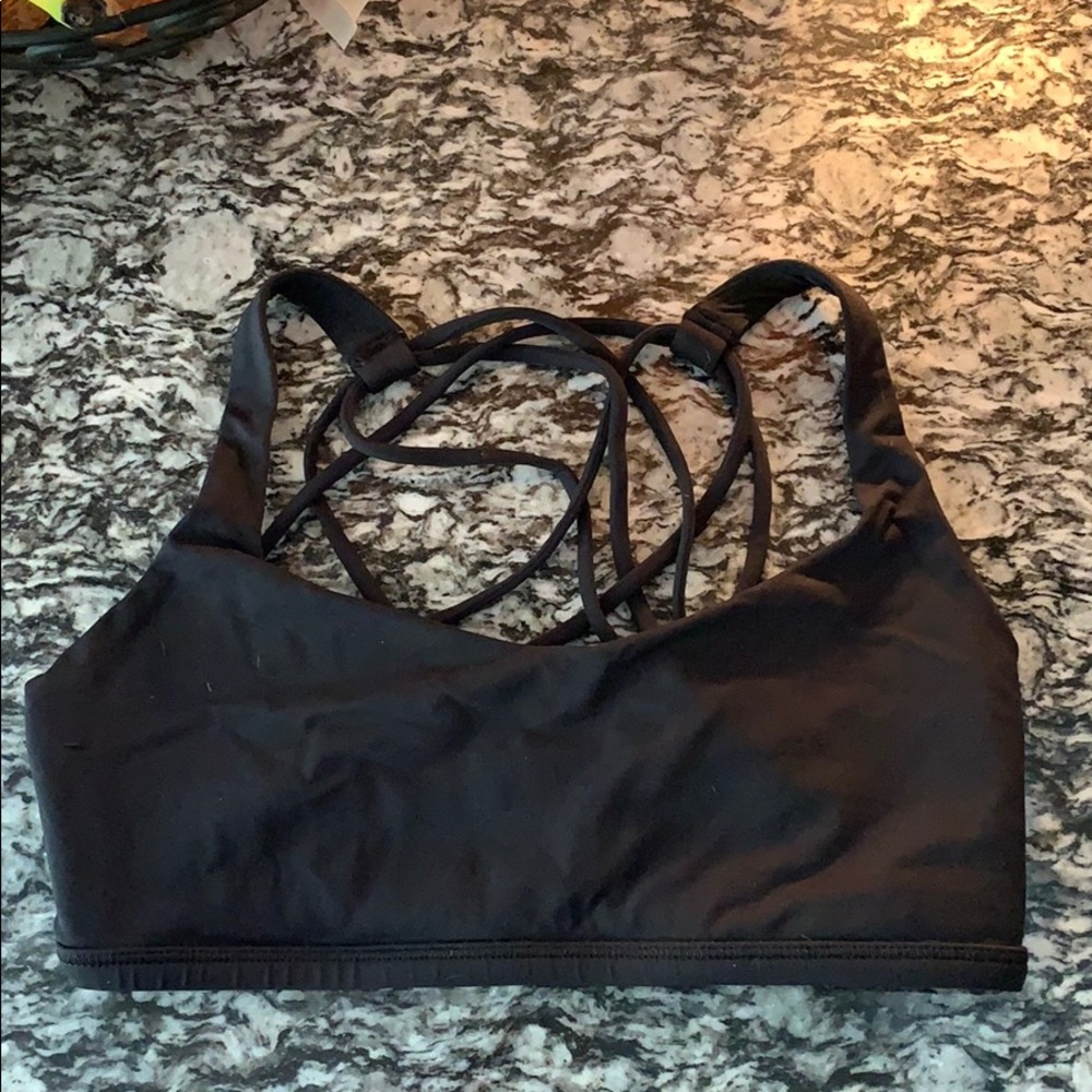 Lulu lemon sports bra